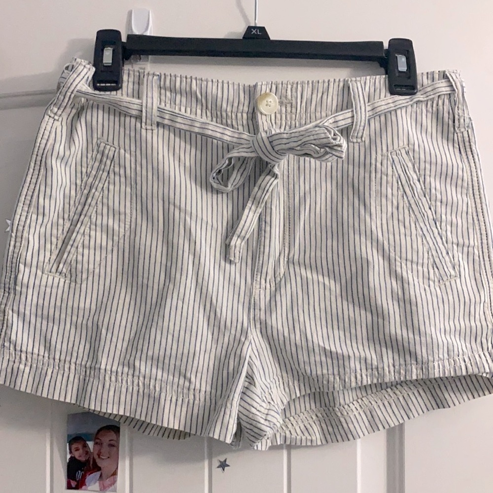 american eagle striped tie shorts